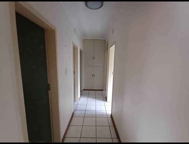 3 BEDROOM PROPERTY TO RENT IN DUNCANVILLE